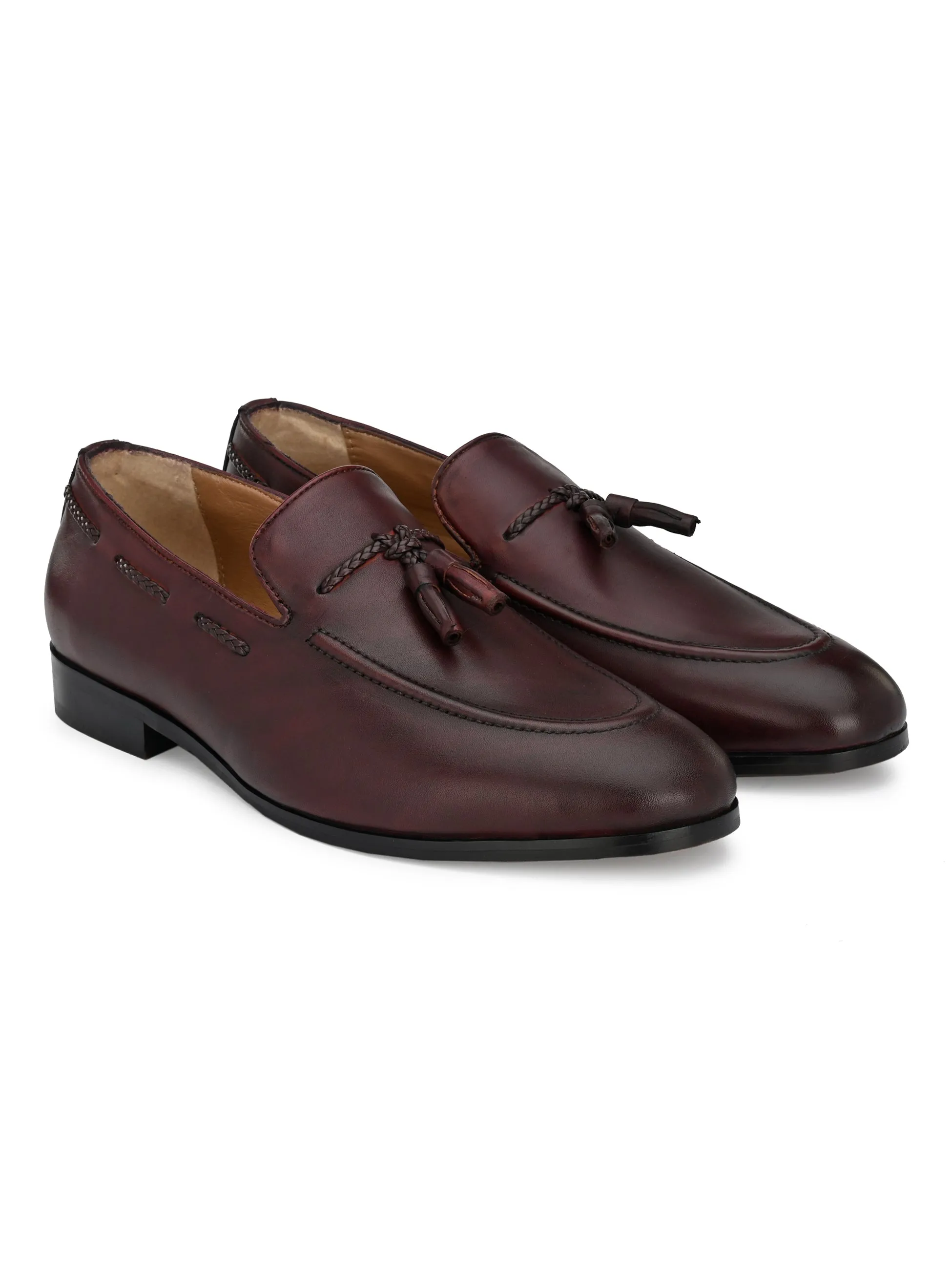 Baizen Burgundy Tassel Loafers