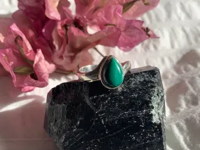 Malachite Efimia Ring - Teardrop